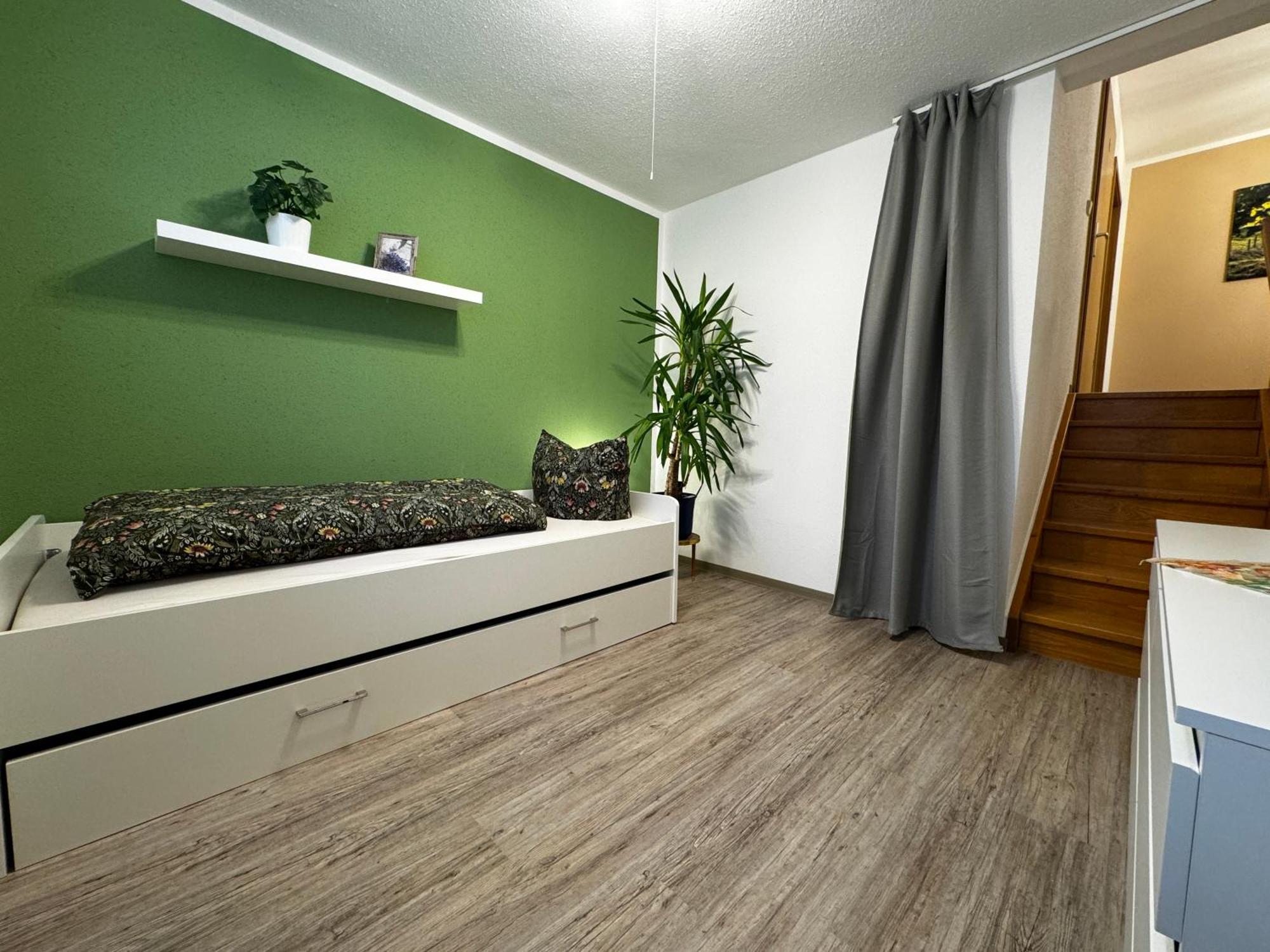 Galerie-Ferienwohnung "Im Schindlershof" - Zentral Und Ruhig 아이벤슈토크 외부 사진